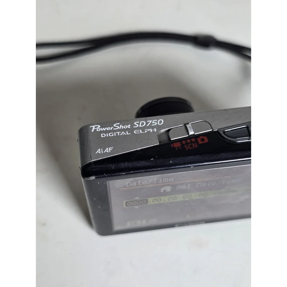 Canon PowerShot Digital ELPH Silver SD750 Digital Camera Battery Charger SD - Picture 11 of 15